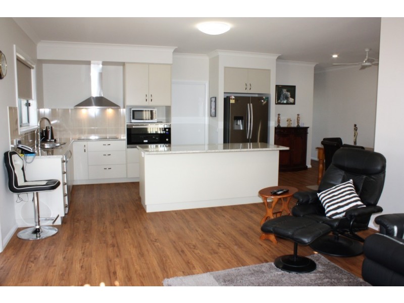 19 Ash Avenue, Corowa NSW 2646