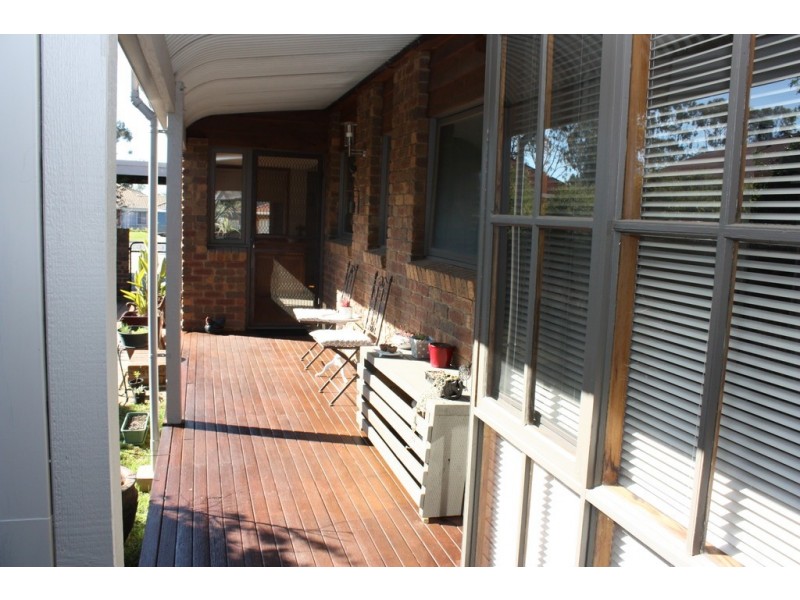 16 Carson Drive, Corowa NSW 2646