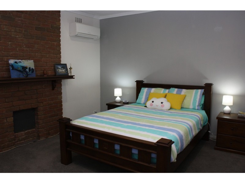 58 Redlands Road, Corowa NSW 2646