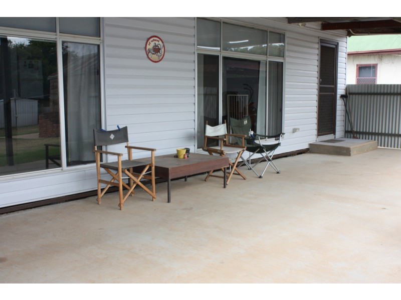 58 Redlands Road, Corowa NSW 2646