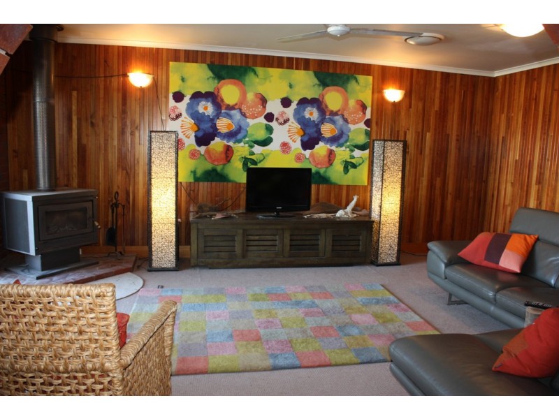 33 Airlie Street, Corowa NSW 2646