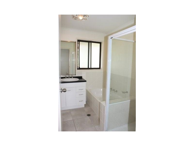 11 Shiraz Crescent, Corowa NSW 2646