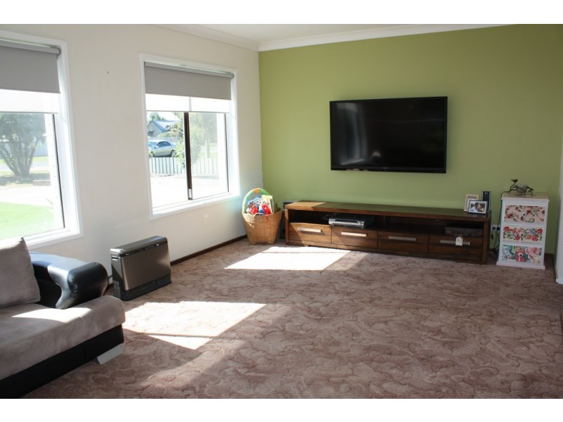 261 Church Street, Corowa NSW 2646