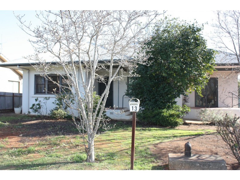 13 King Street, Corowa NSW 2646