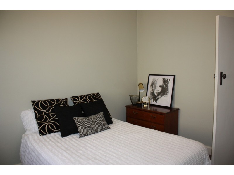 13 King Street, Corowa NSW 2646