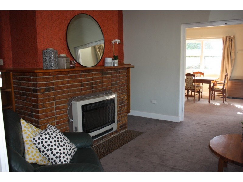 13 King Street, Corowa NSW 2646