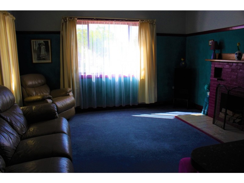 38 Kindra Street, Rand NSW 2642