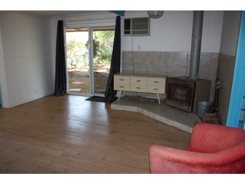38 Kindra Street, Rand NSW 2642