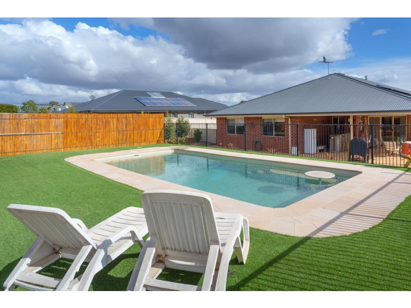 9 Maxwell Drive, Wahgunyah VIC 3687