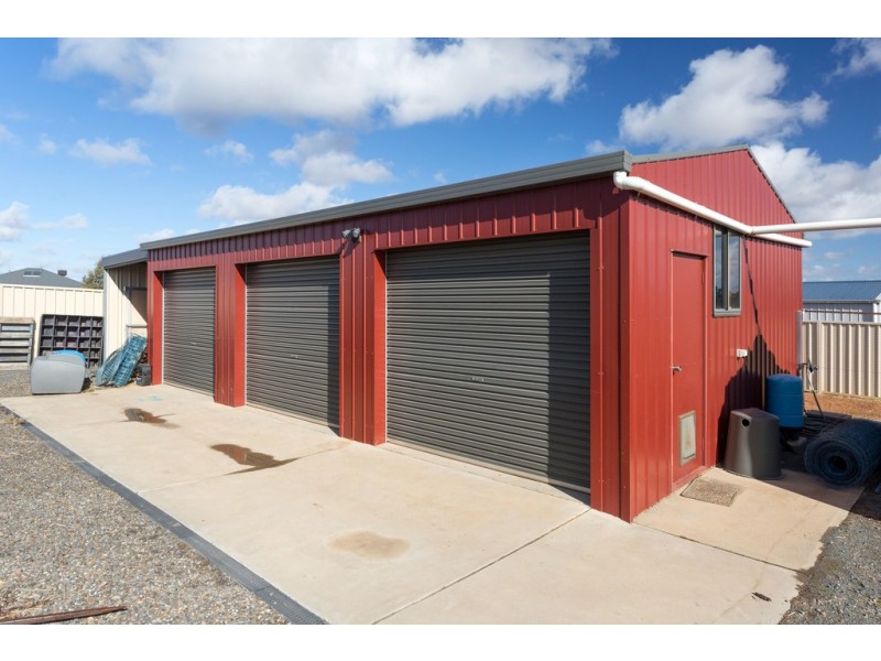 31 Maxwell Drive, Wahgunyah VIC 3687