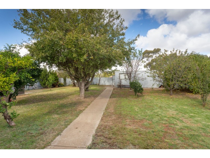 57 Cadell Street, Corowa NSW 2646