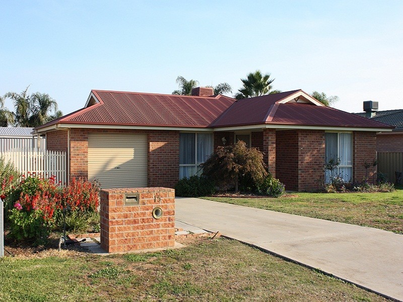 15 Matthew Court, Corowa NSW 2646