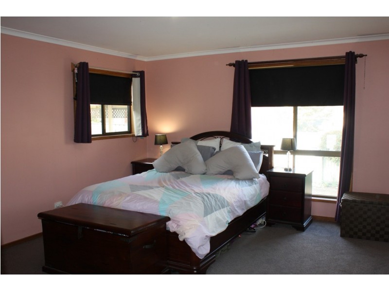 175 Church Street, Corowa NSW 2646