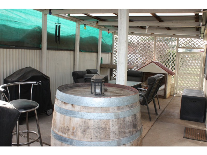 175 Church Street, Corowa NSW 2646