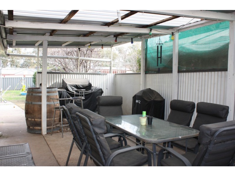 175 Church Street, Corowa NSW 2646