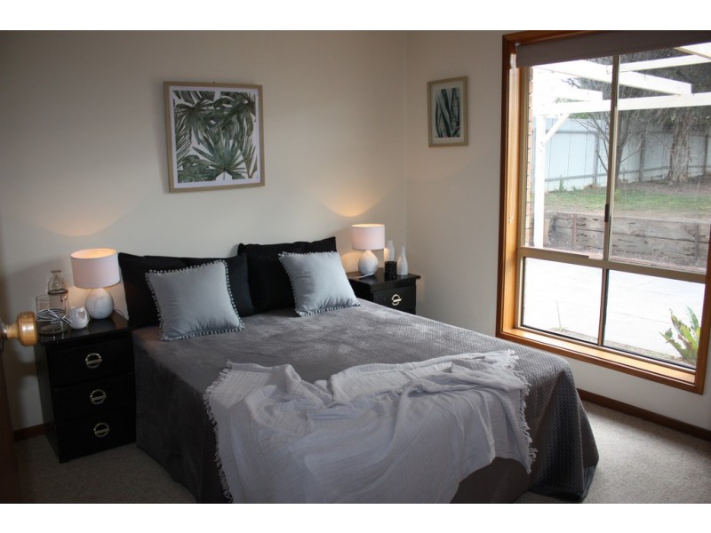 51 Federation Avenue, Corowa NSW 2646