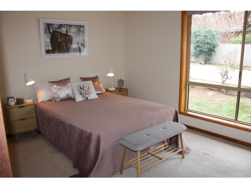 51 Federation Avenue, Corowa NSW 2646