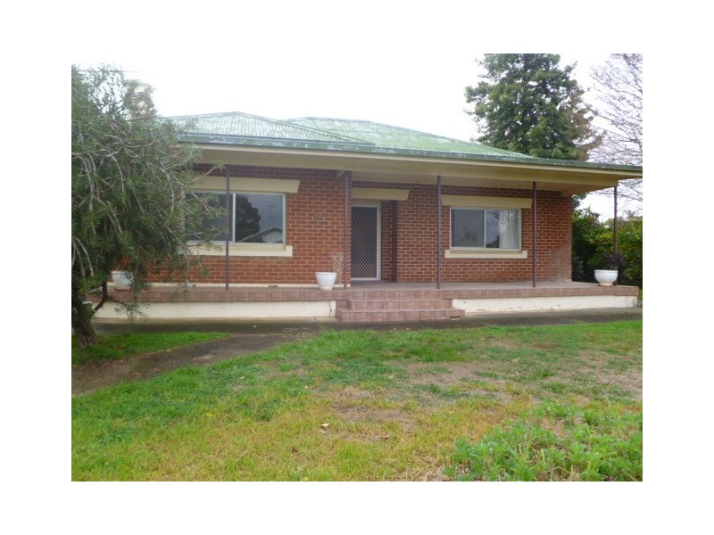 22 Birdwood Street, Corowa NSW 2646