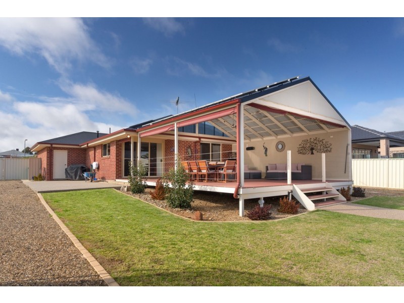 8 Maxwell Drive, Wahgunyah VIC 3687