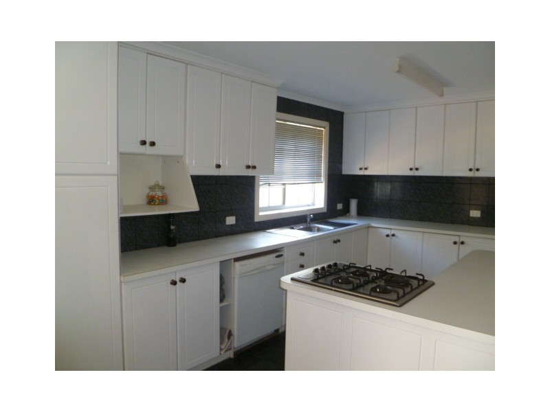 15 Whitehead Street, Corowa NSW 2646