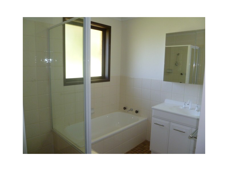 11 Gallipoli Street, Corowa NSW 2646