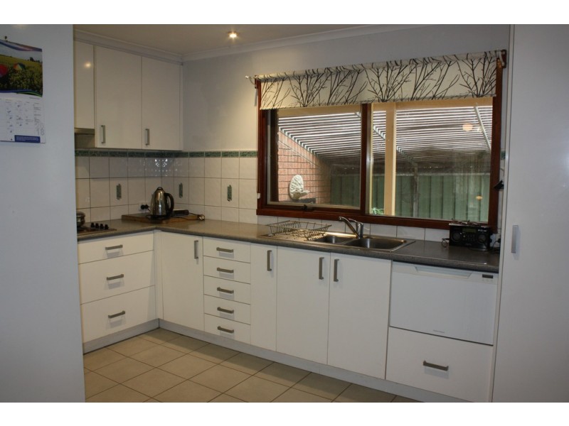 17 Gallipoli Street, Corowa NSW 2646