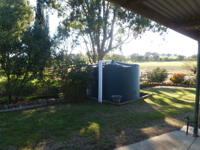 15 Stillards Lane, Rutherglen VIC 3685