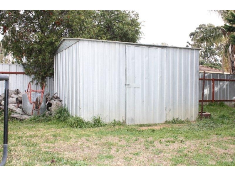 103 Federation Avenue, Corowa NSW 2646