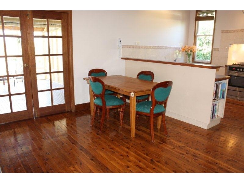 15 Tower Street, Corowa NSW 2646