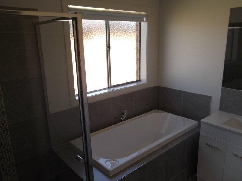 10 Hughes Court, Corowa NSW 2646