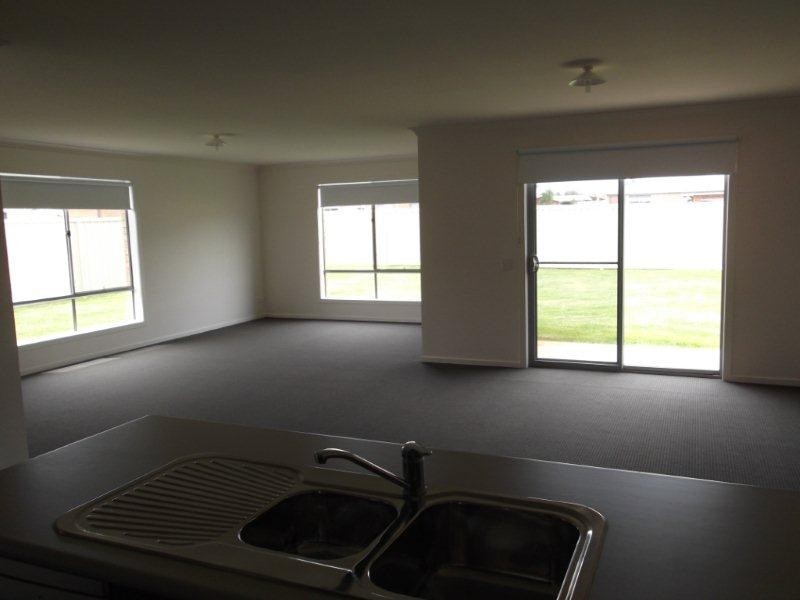 14 Chisnall Street, Corowa NSW 2646