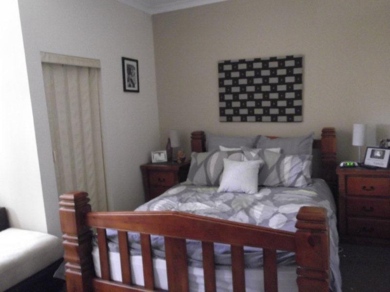 19 Lone Pine Avenue, Corowa NSW 2646