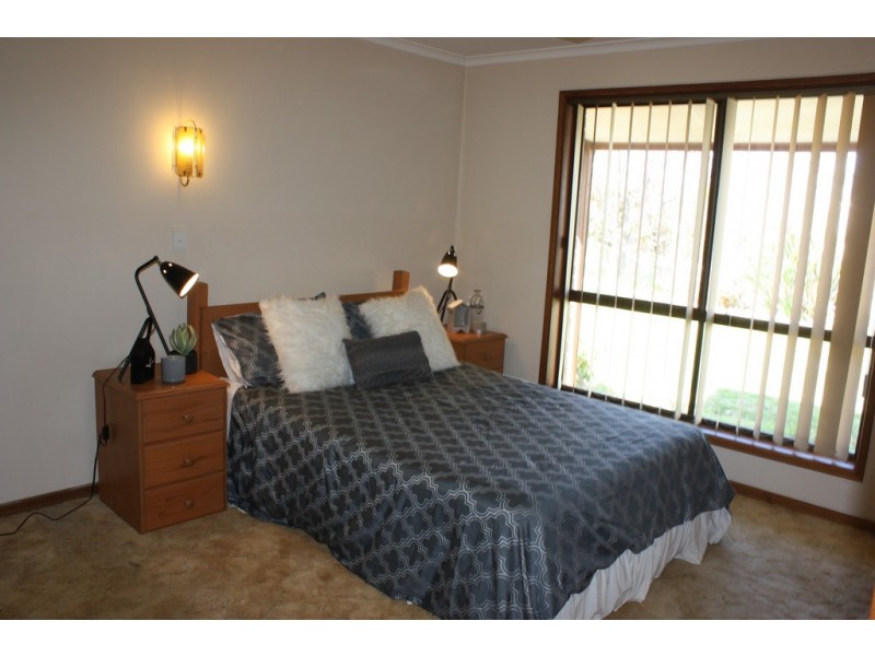 153 Church Street, Corowa NSW 2646