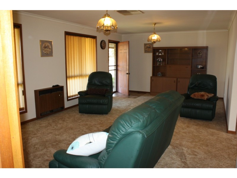 153 Church Street, Corowa NSW 2646