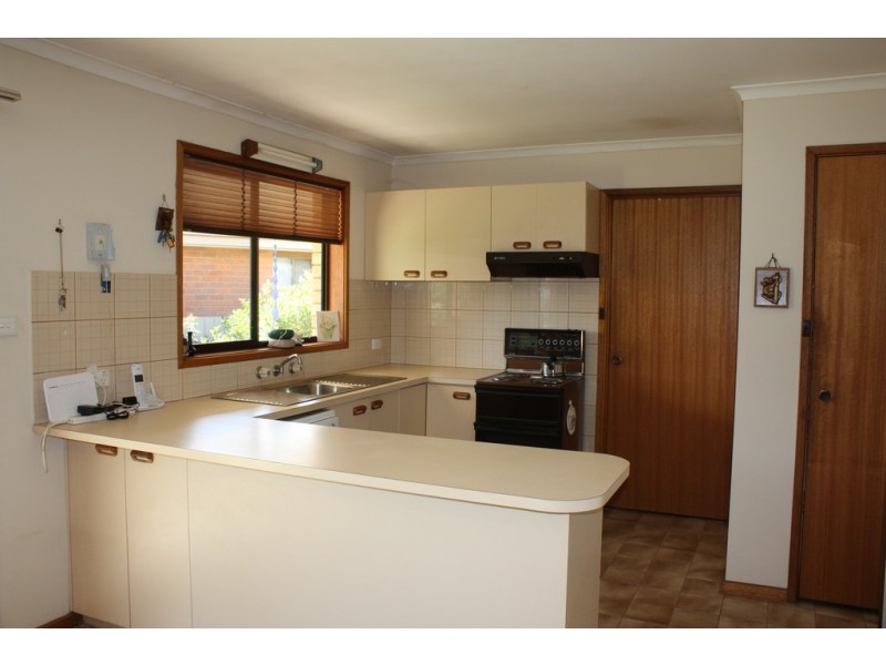 153 Church Street, Corowa NSW 2646