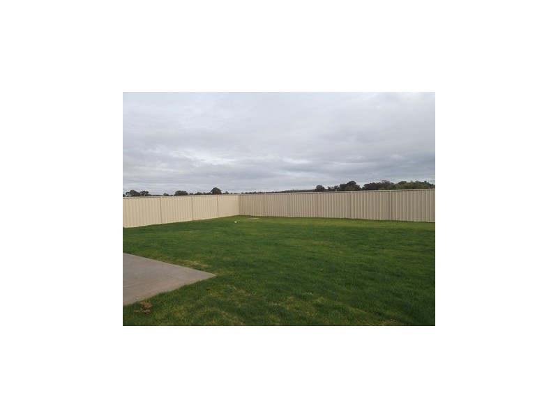 21 Chisnall Street, Corowa NSW 2646