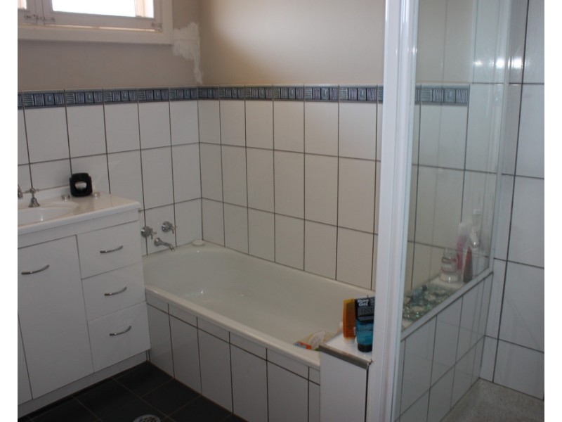 65 Banff Street, Corowa NSW 2646