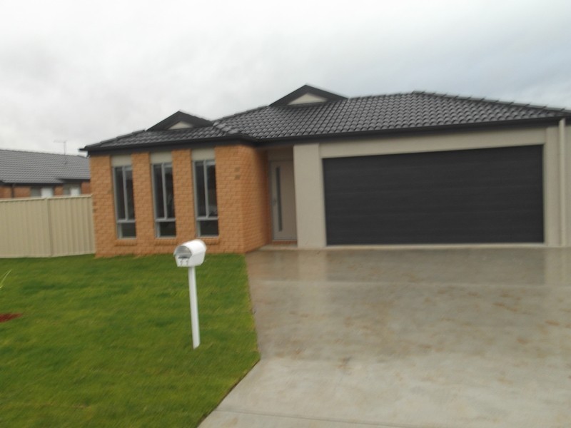 11 Chisnall Street, Corowa NSW 2646