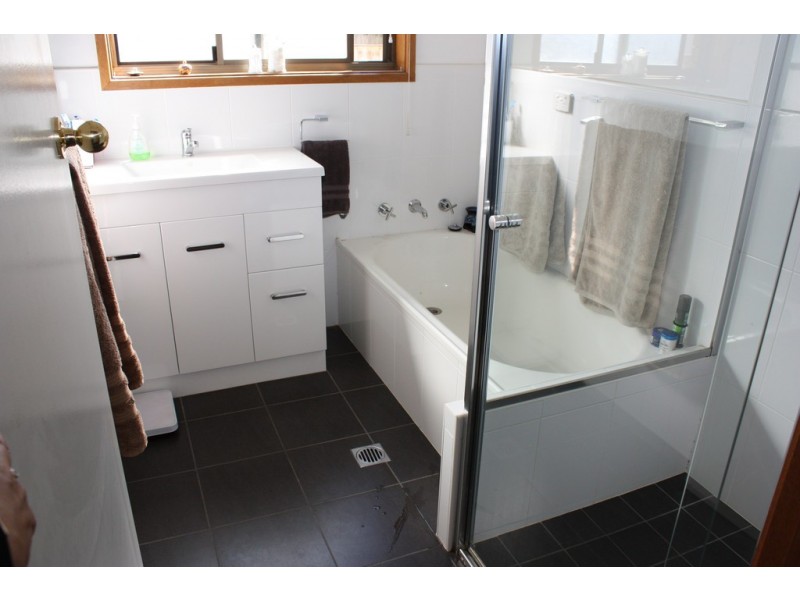 202 Church Street, Corowa NSW 2646