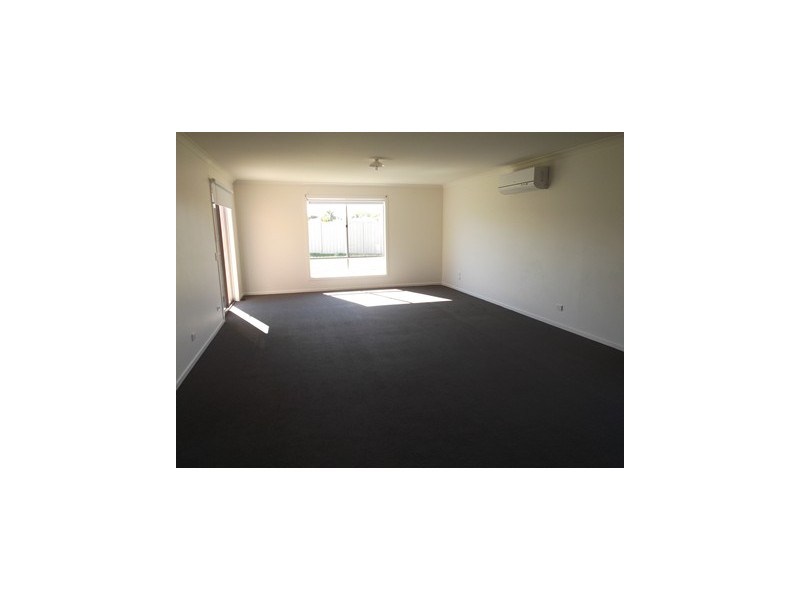 16 Chisnall Street, Corowa NSW 2646