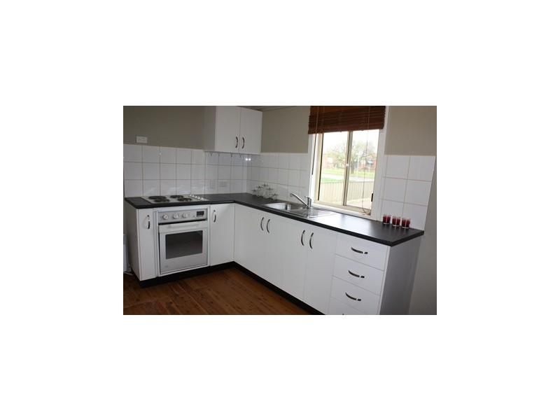 68 Redlands Road, Corowa NSW 2646