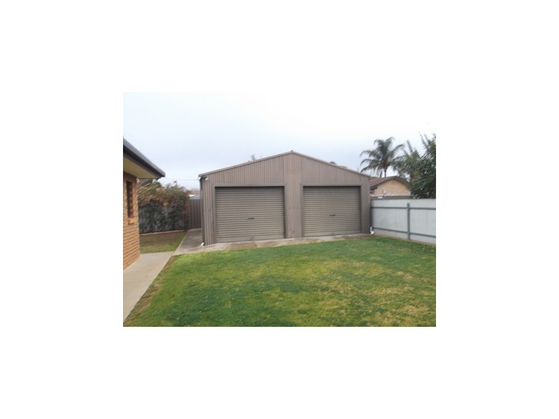 20 Shiraz Crescent, Corowa NSW 2646