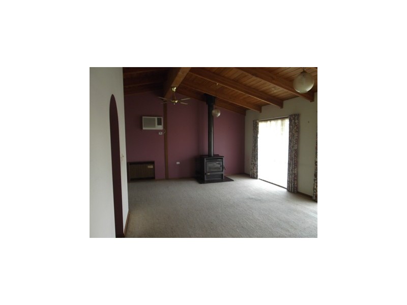 245 Church Street, Corowa NSW 2646