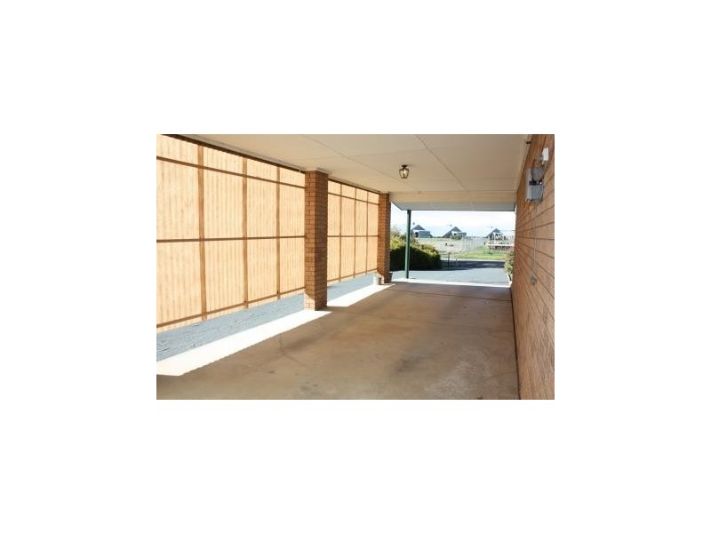 69 Whitehead Street, Corowa NSW 2646