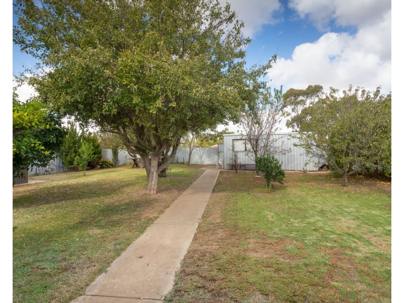 57 Cadell Street, Corowa NSW 2646