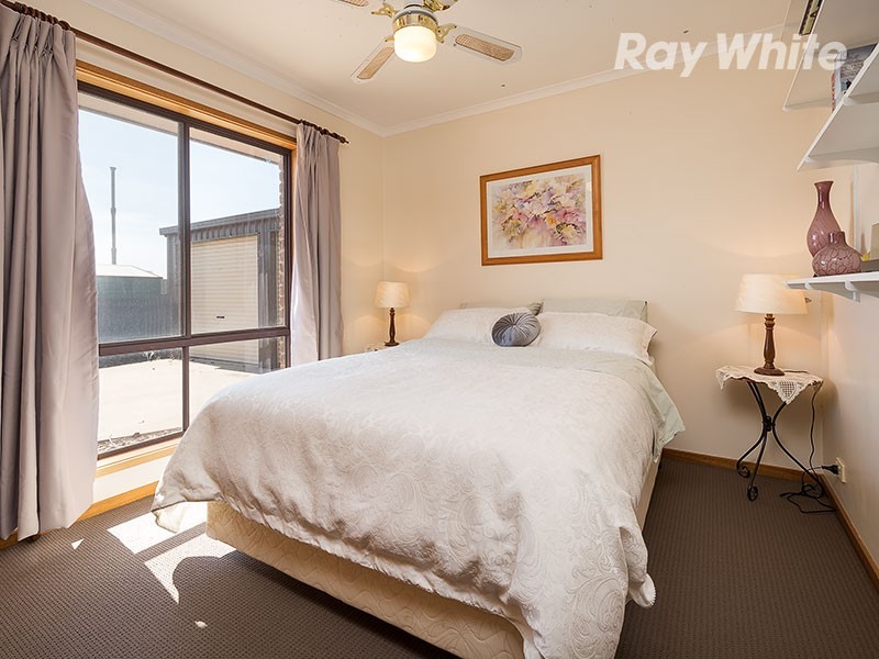 6 Johnson Street, Corowa NSW 2646