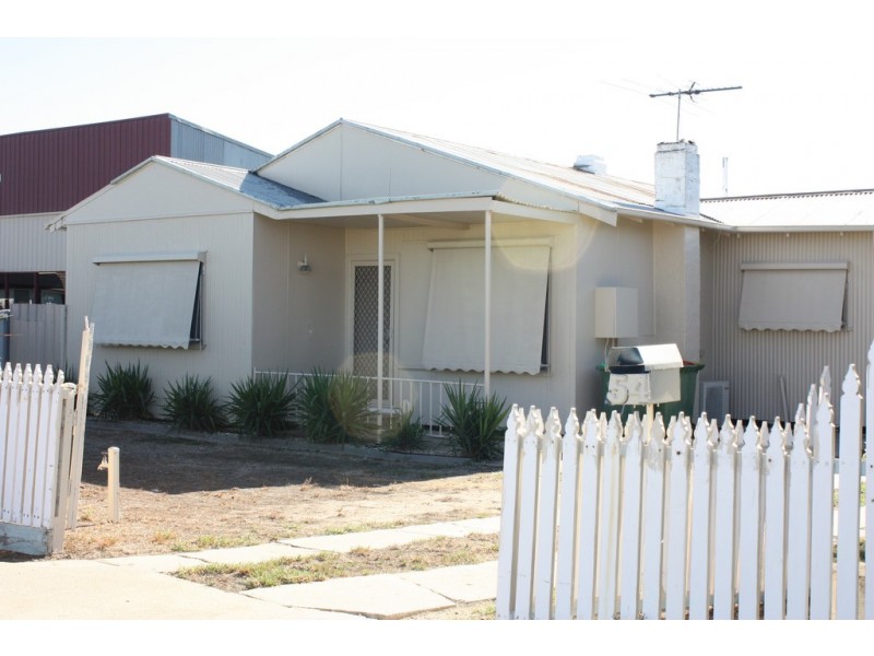 54 Steel Street, Corowa NSW 2646