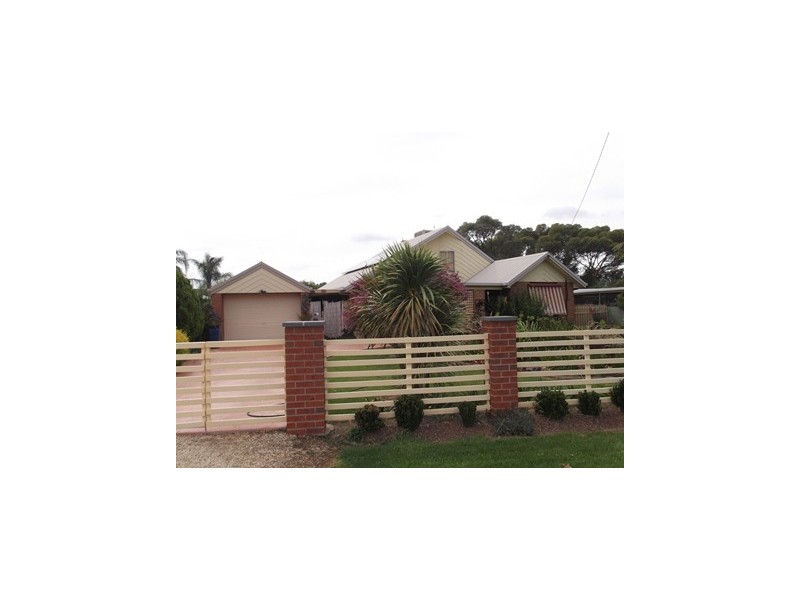 100 Church Street, Corowa NSW 2646