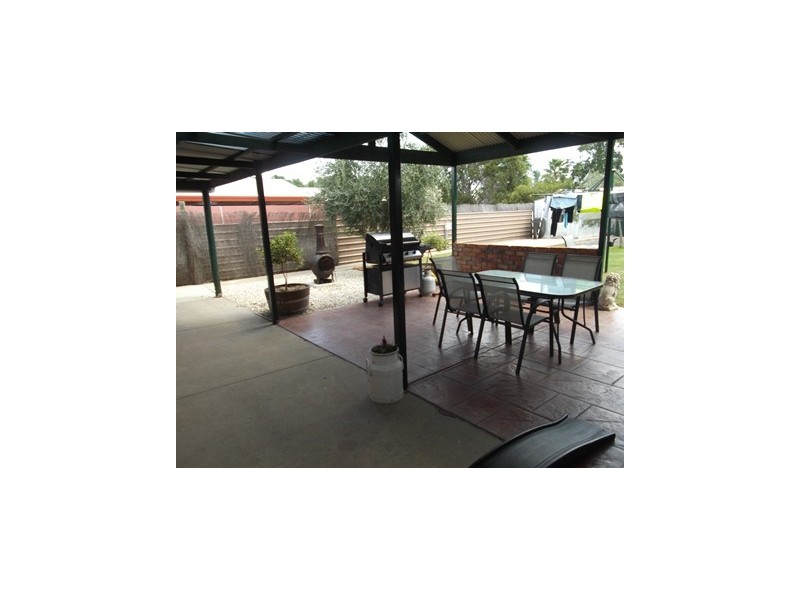 20 Pinot Crescent, Corowa NSW 2646