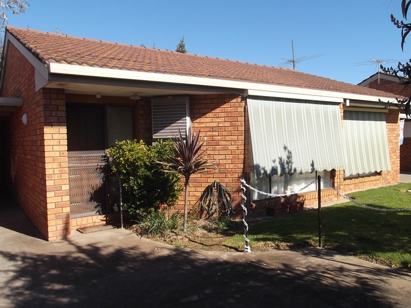 3/90 John Street, Corowa NSW 2646